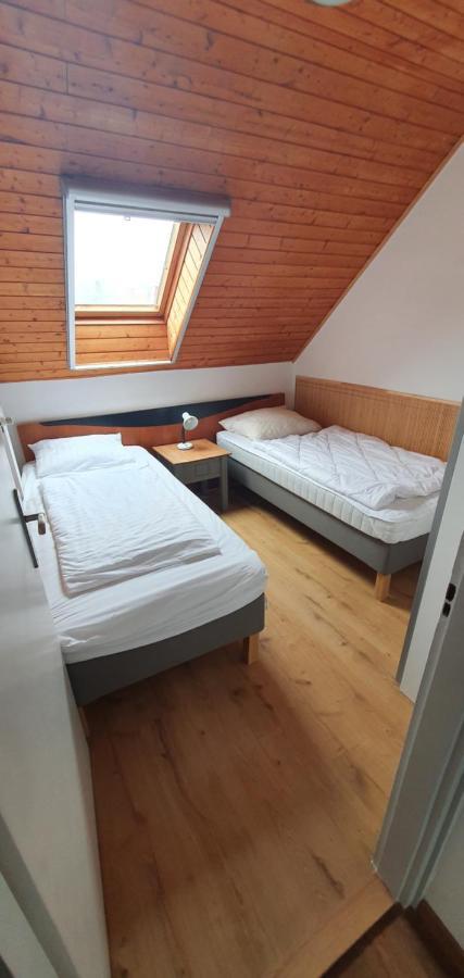 Forrest Apartman Gyenesdiás Exterior foto